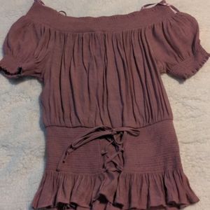 ✏️Crescent & Willough off the shoulder blouse